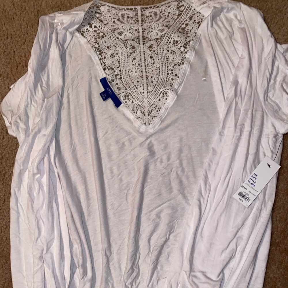 Apt. 9 White Cover with Lace Detail